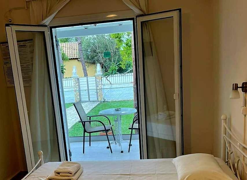Апартаменты Elleana Corfu Агиос-Георгиос Экстерьер фото