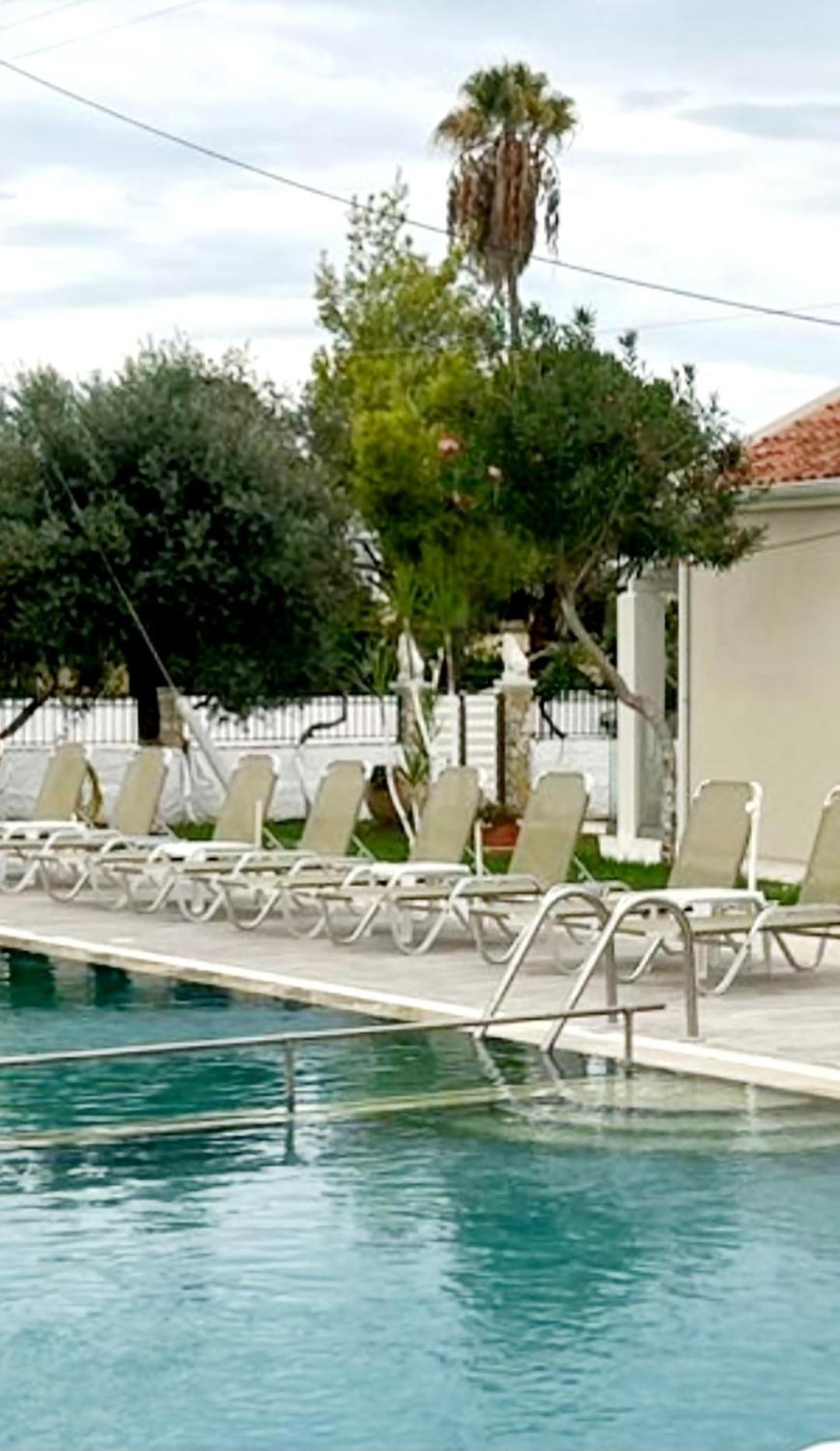Апартаменты Elleana Corfu Агиос-Георгиос Экстерьер фото