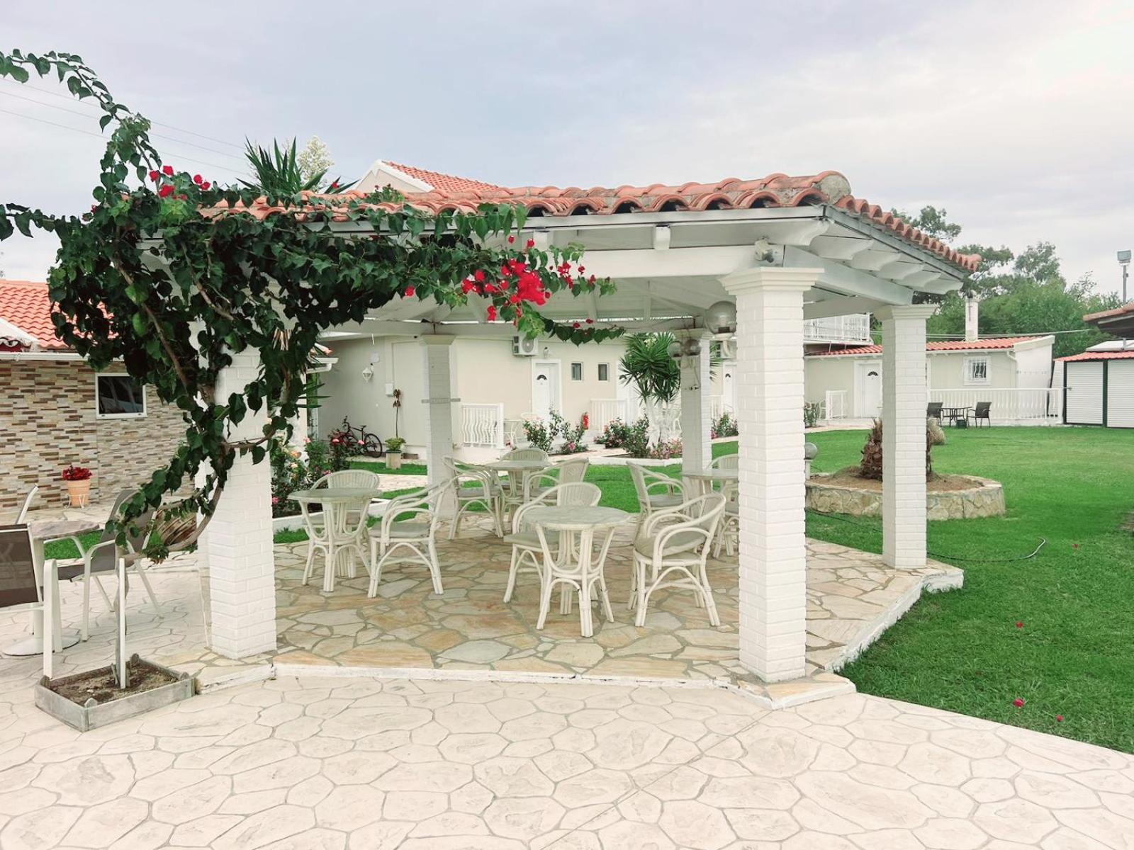 Апартаменты Elleana Corfu Агиос-Георгиос Экстерьер фото